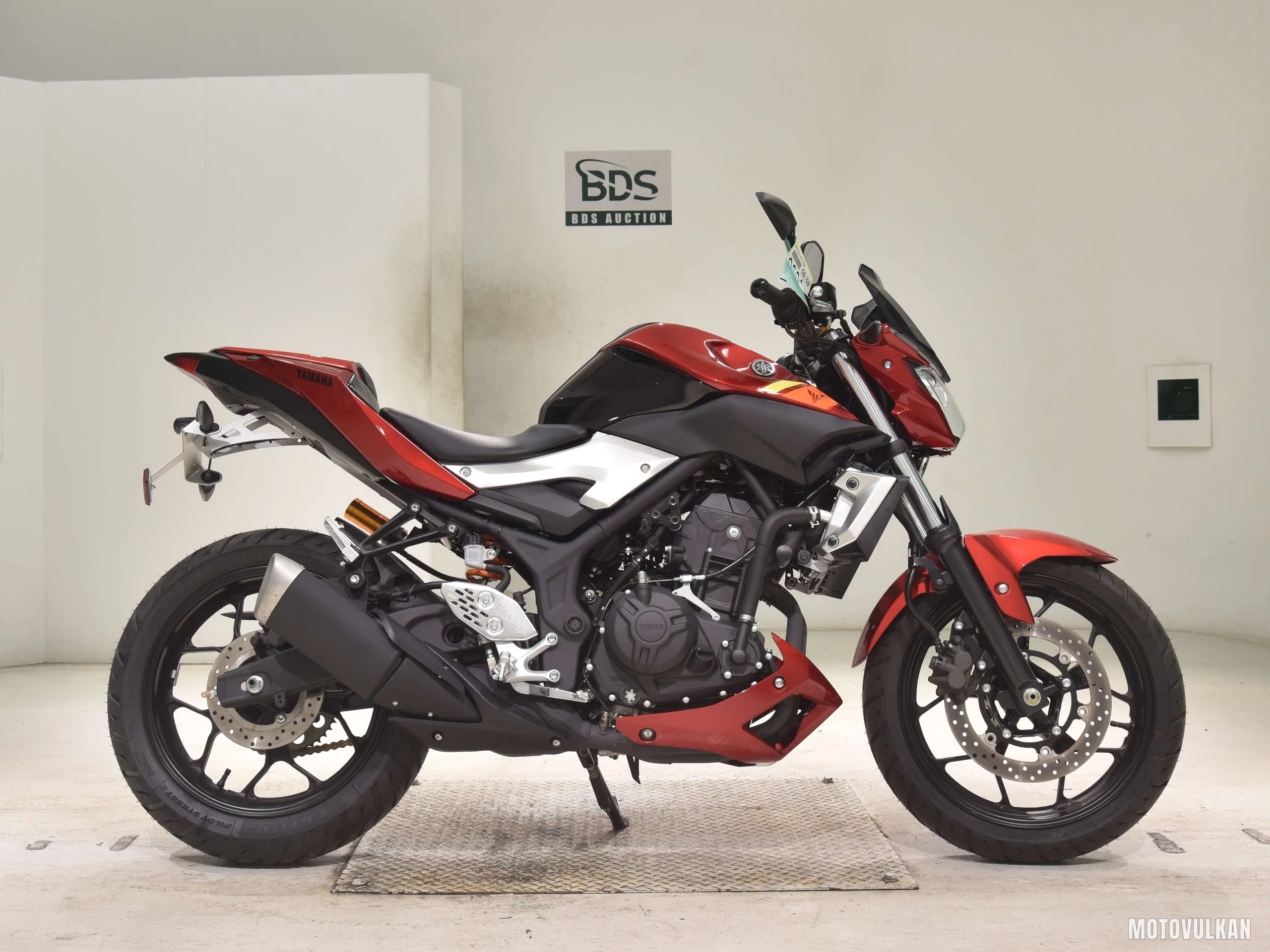 Yamaha MT-25