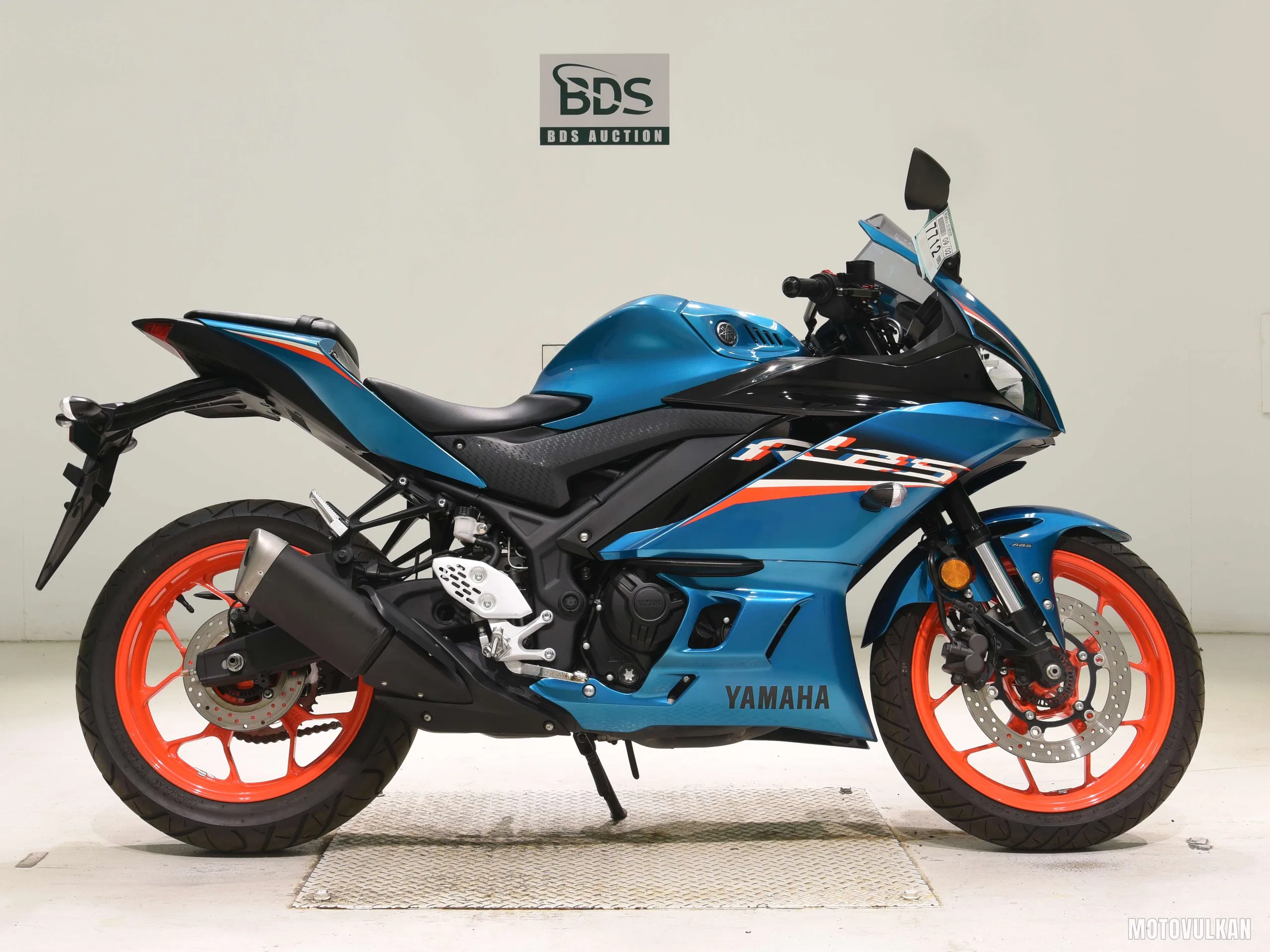 Yamaha YZF-R25A