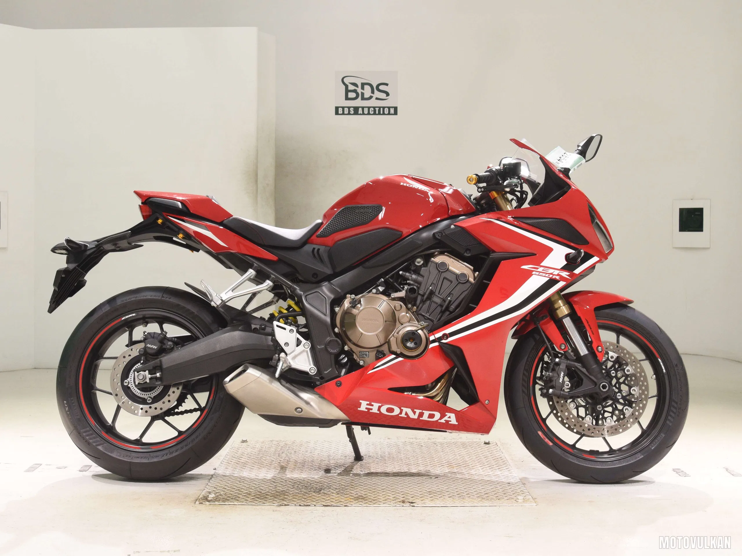 Honda CBR650R