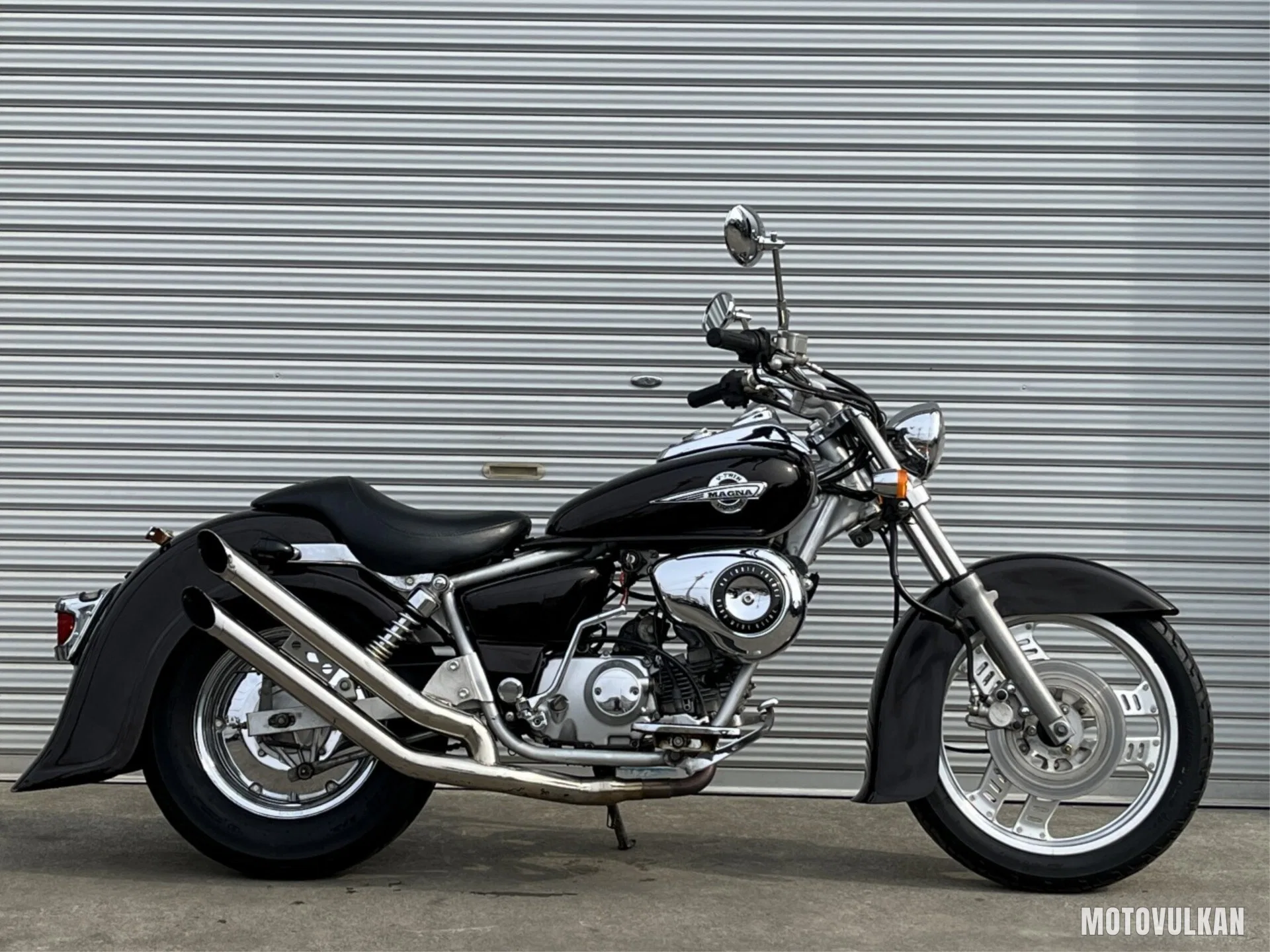 Honda Magna50