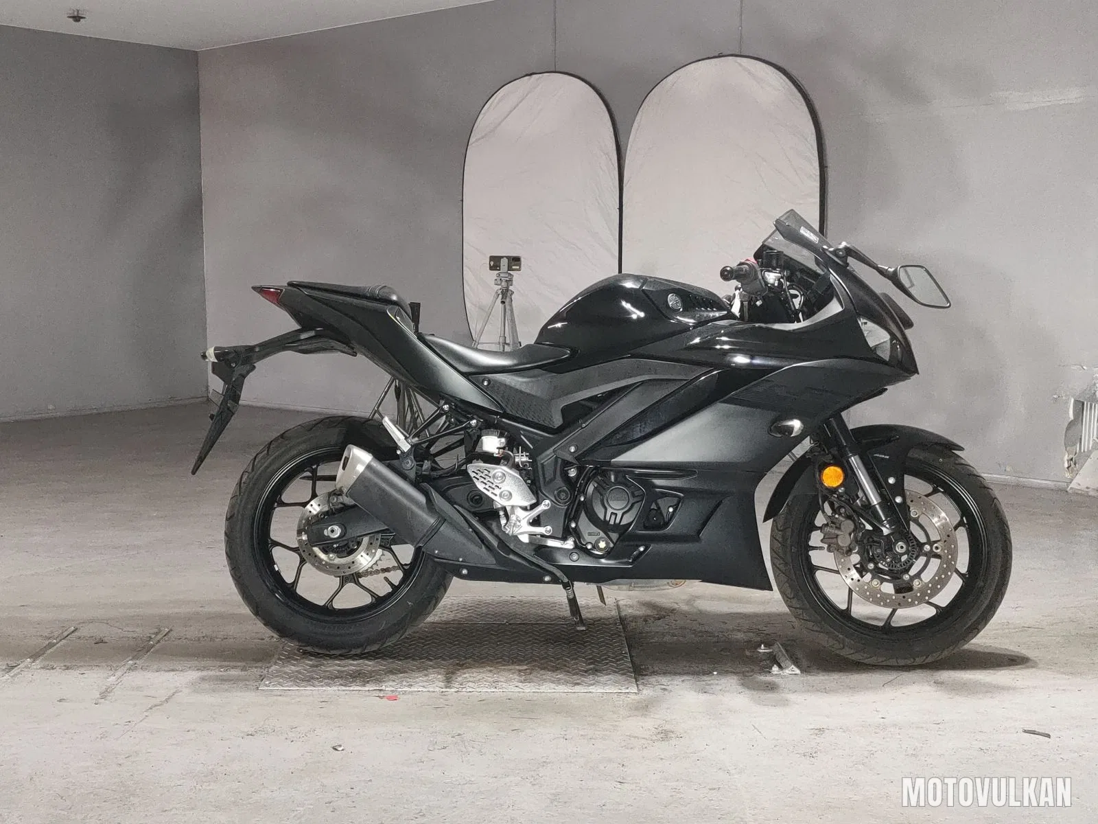 Yamaha YZF-R25