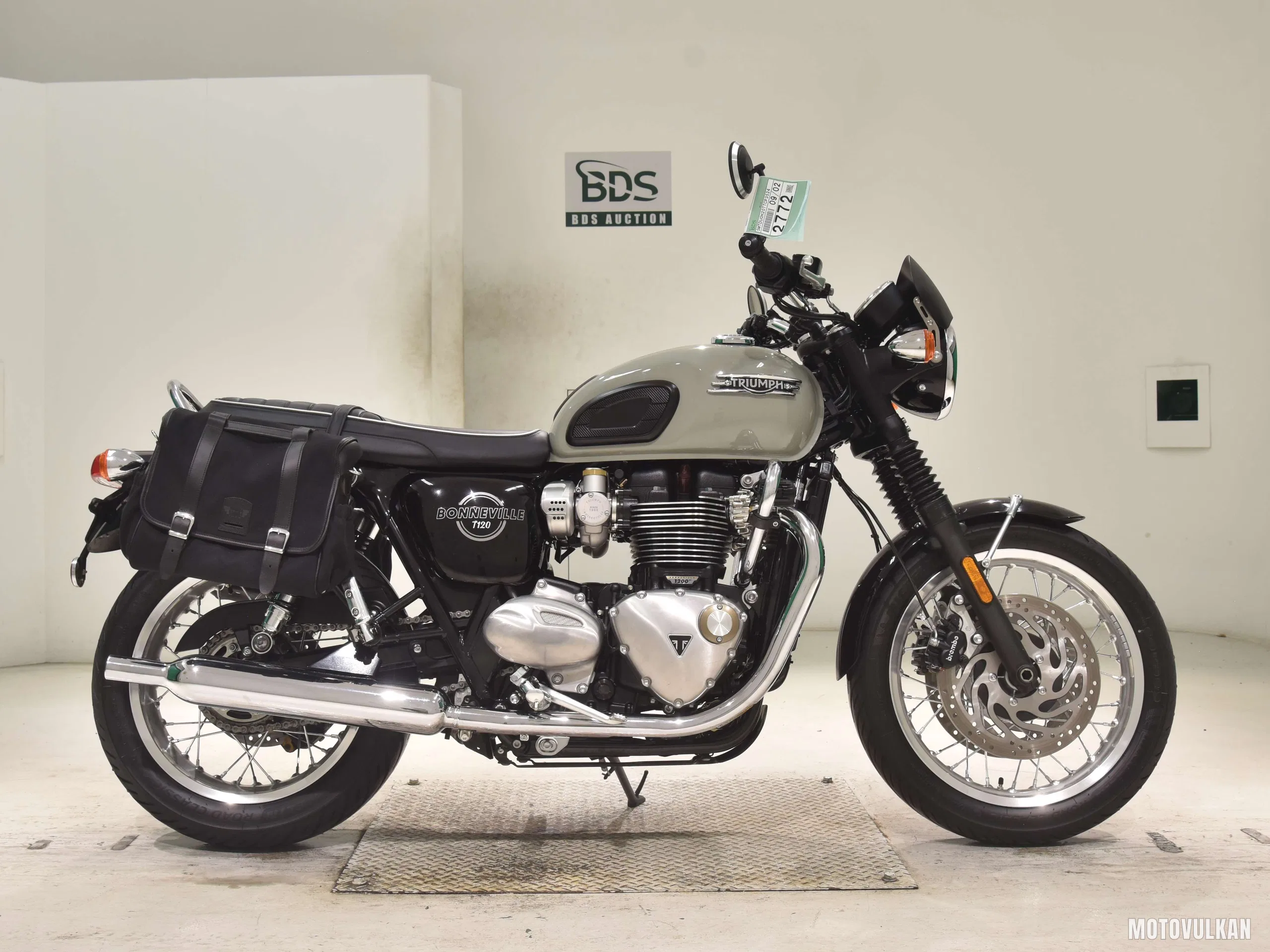  TRIUMPH BONNEVILLE T120