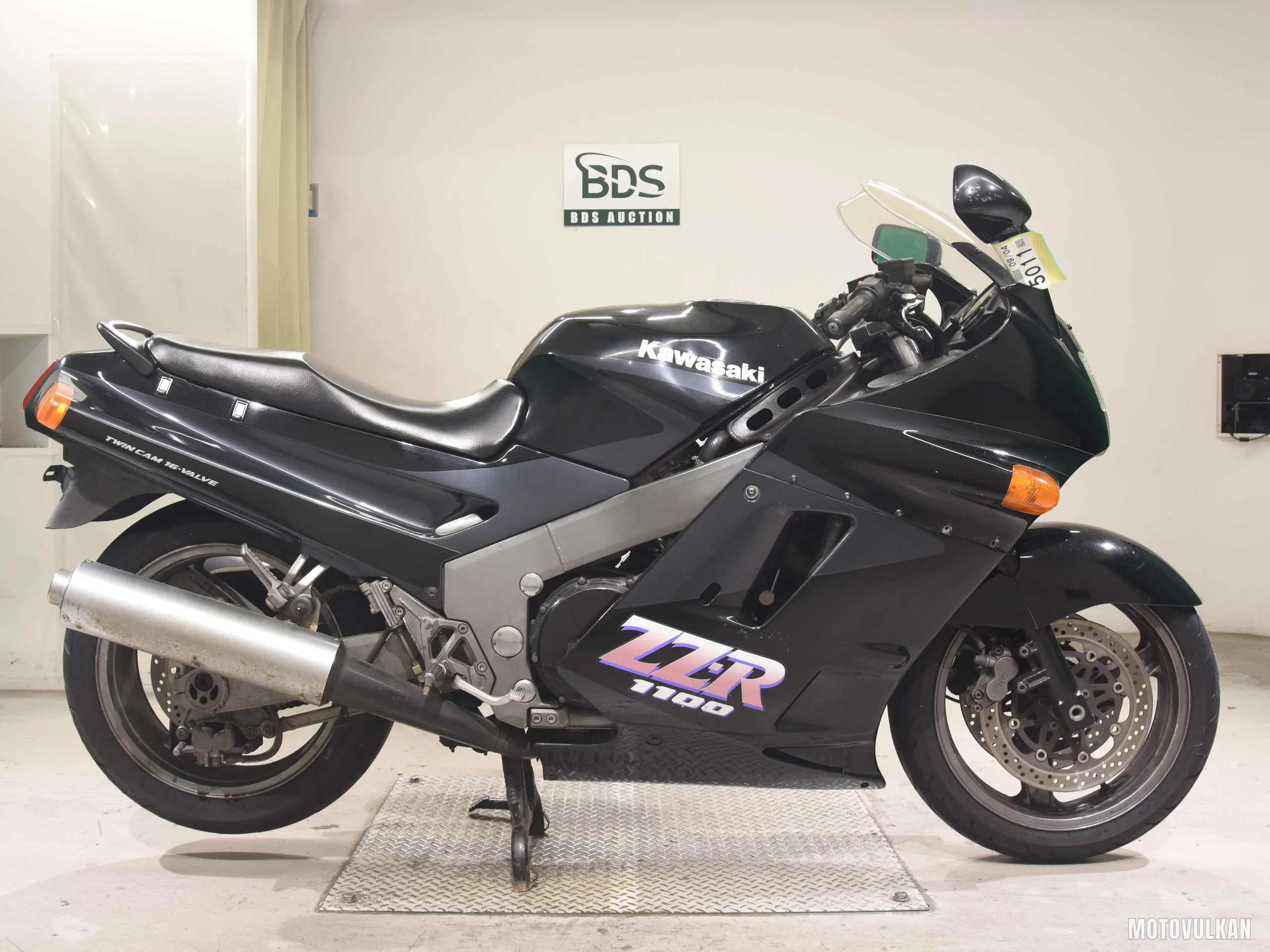 Kawasaki ZZ-R1100-1