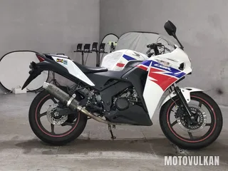 Honda CBR125R
