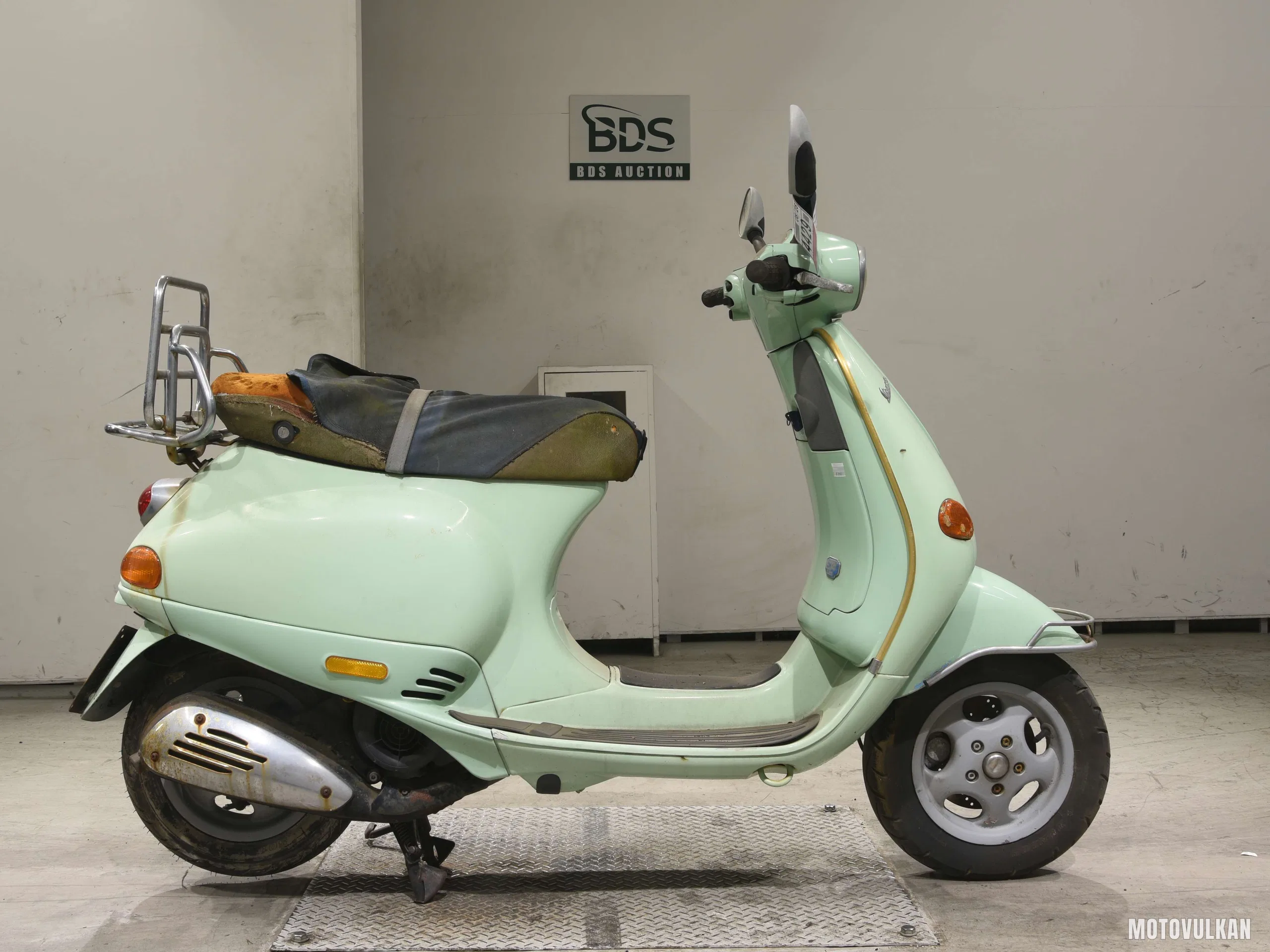  VESPA125ET4