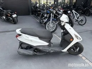 Yamaha Axisz