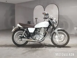 Yamaha SR400