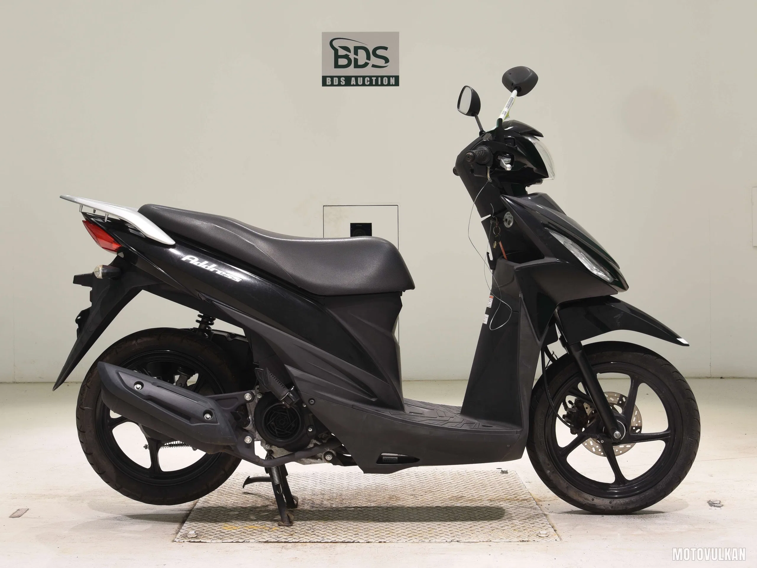Suzuki ADDRESS110-2