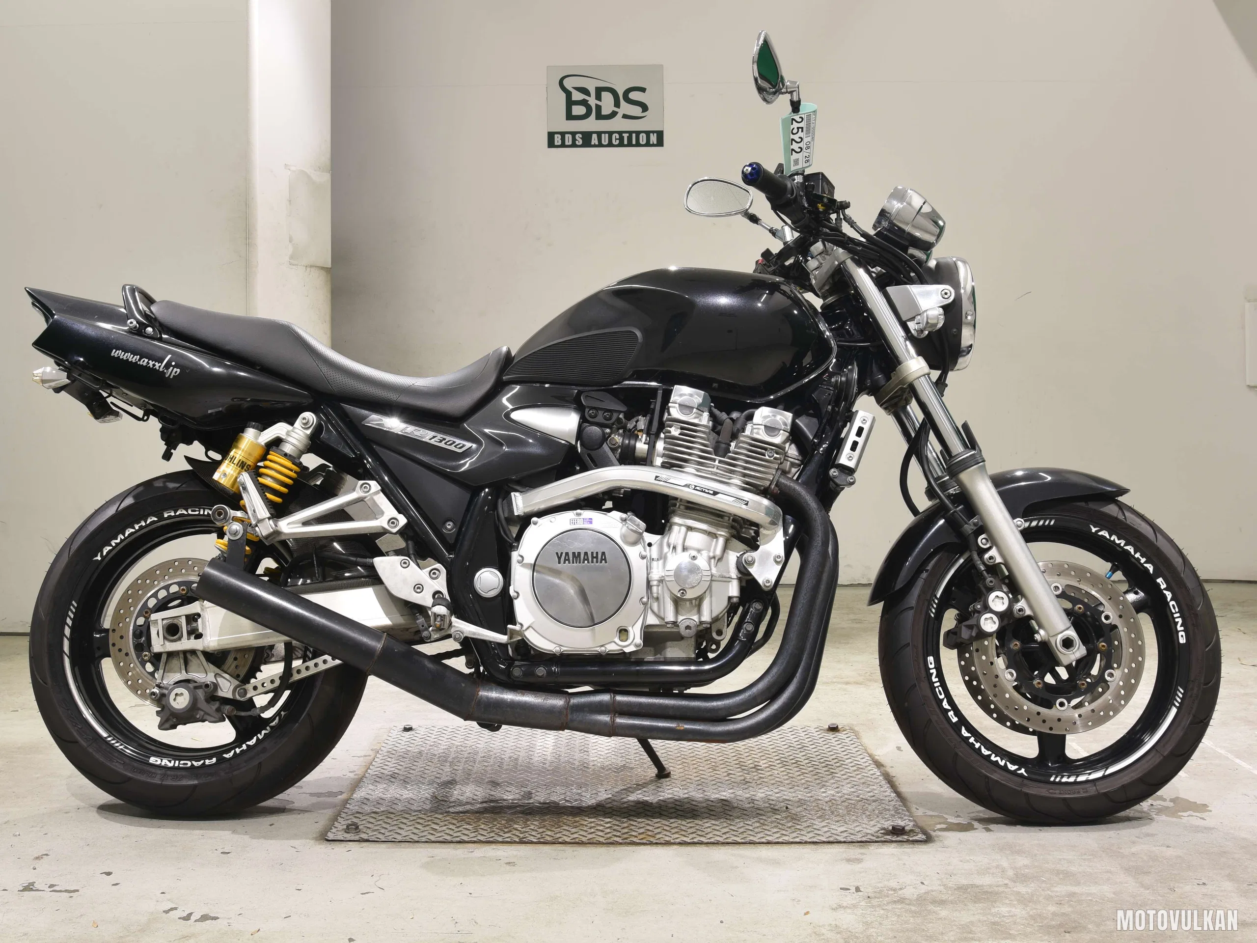 Yamaha XJR1300-2