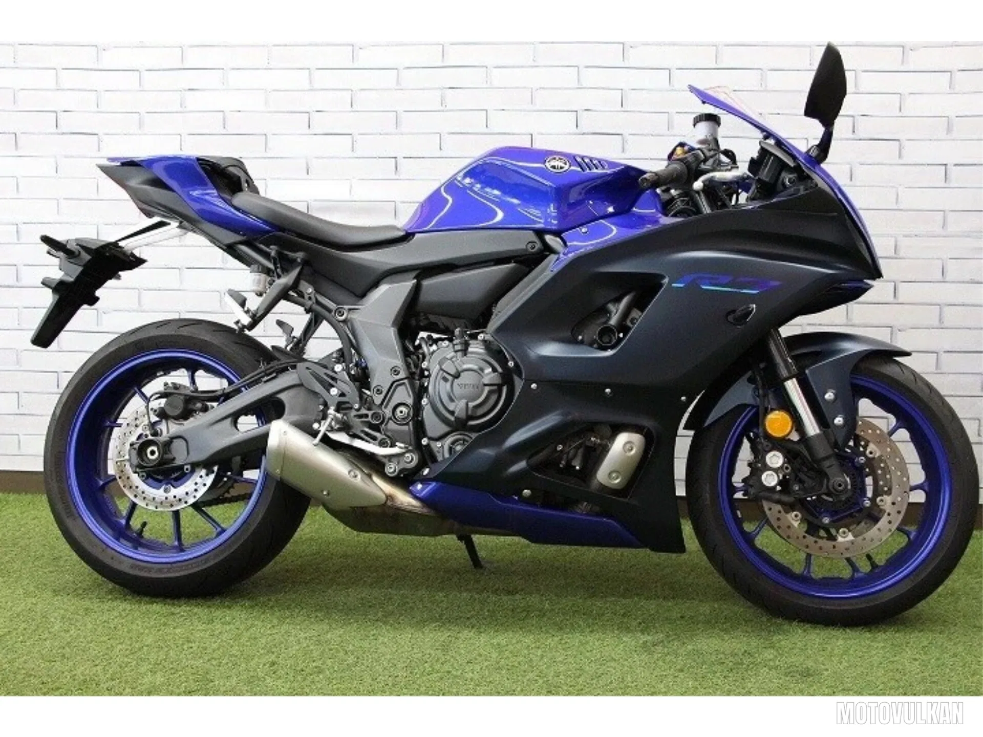 Yamaha Yzf-R7