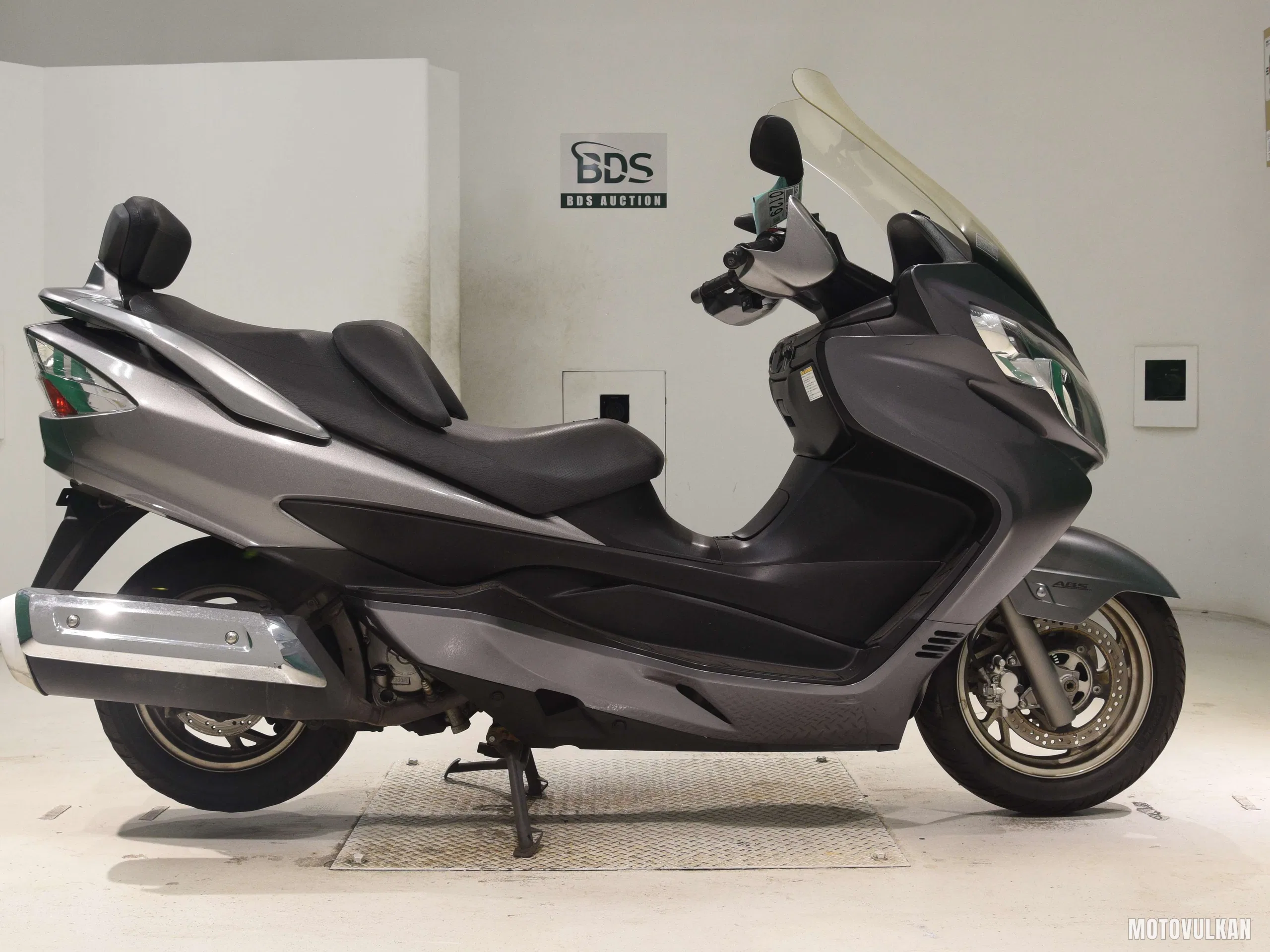 Suzuki SKYWAVE400-3A