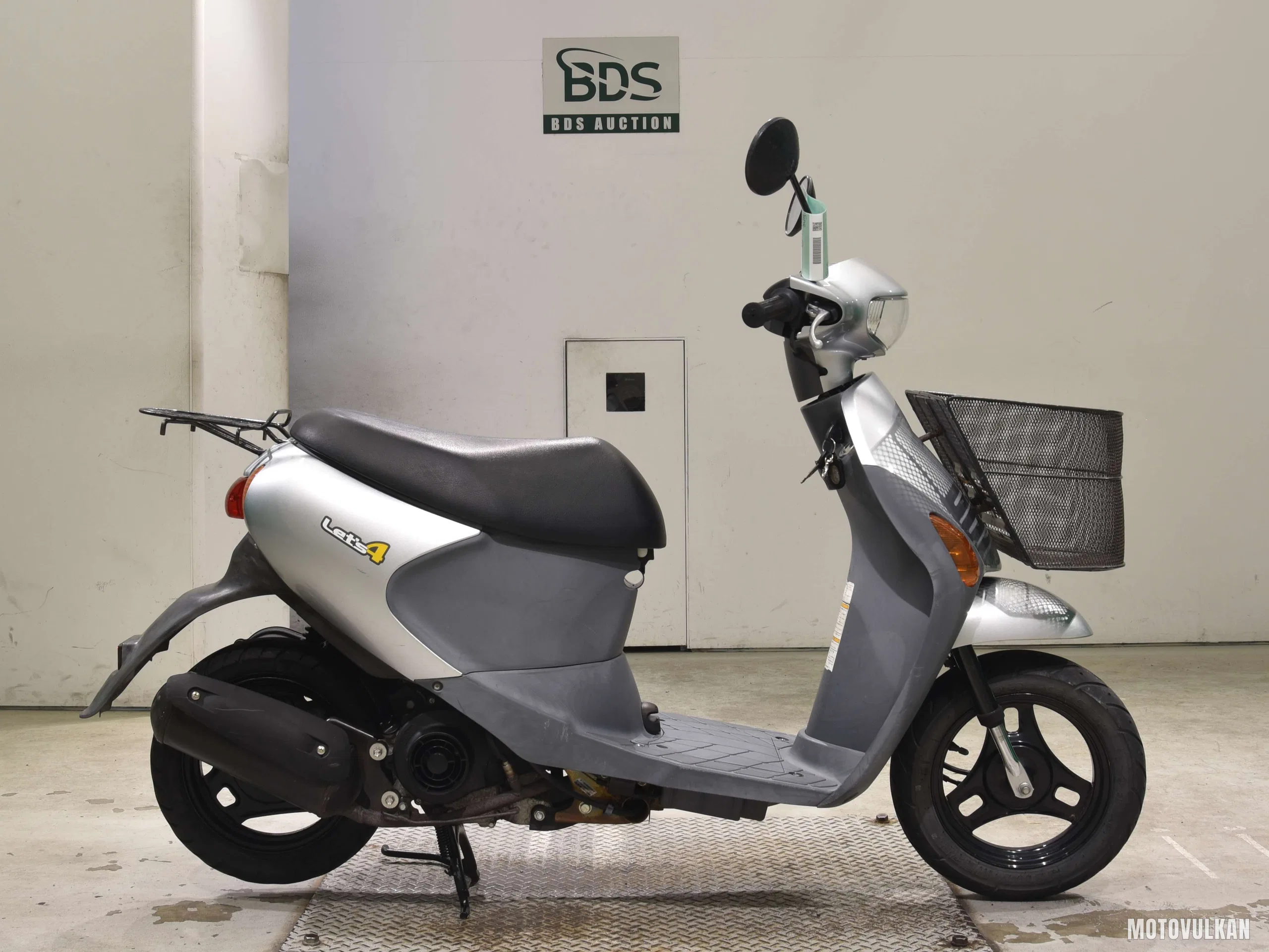 Suzuki LET'S4