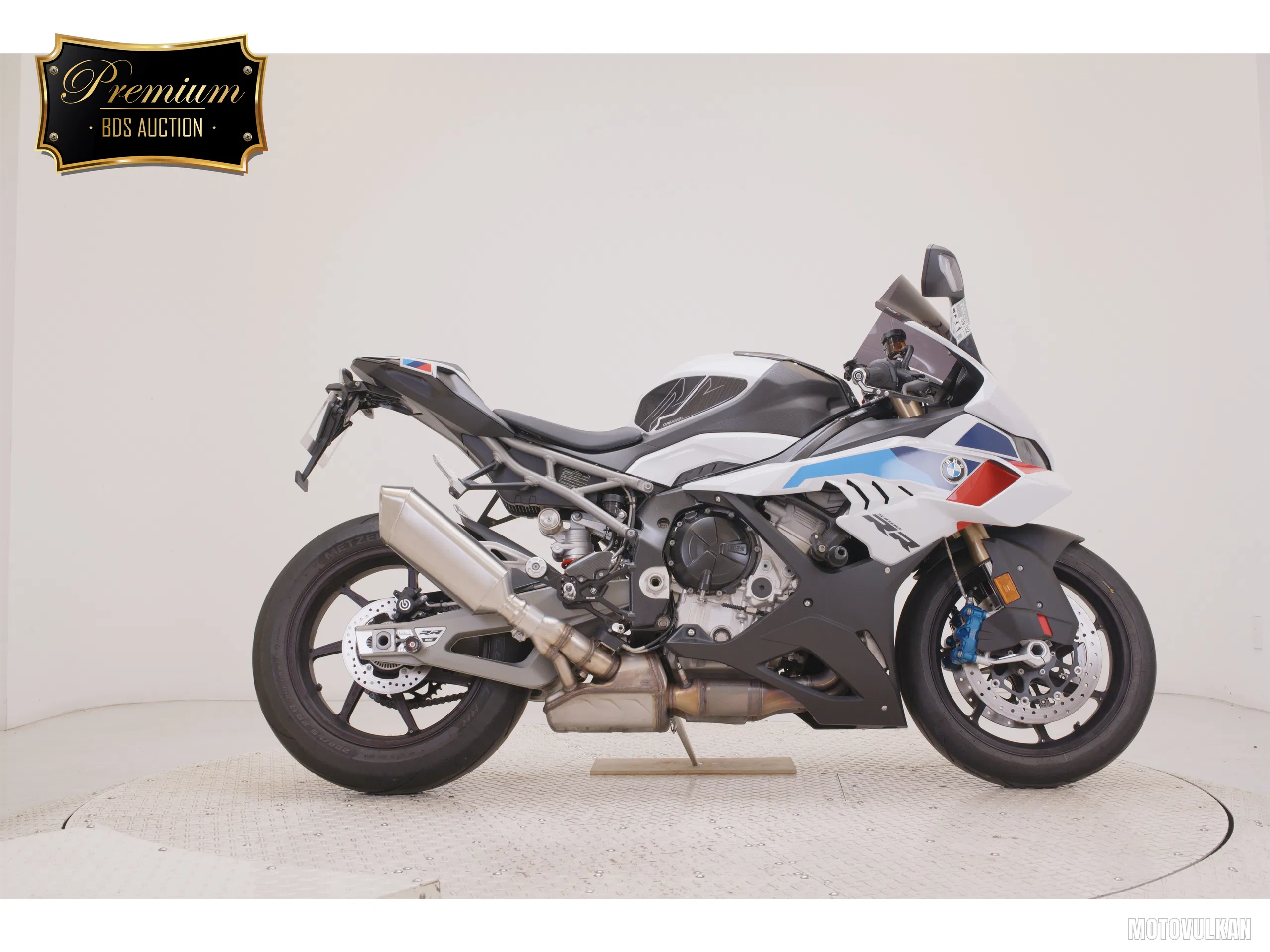  BMWS1000RRM Package