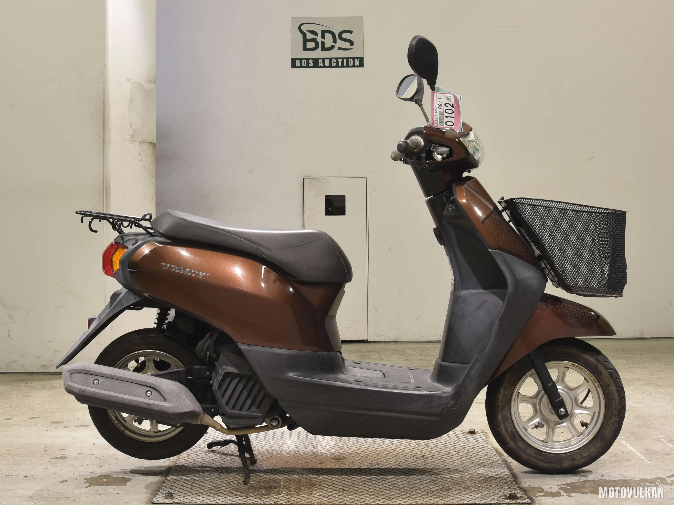 Honda TACT-4 Basic