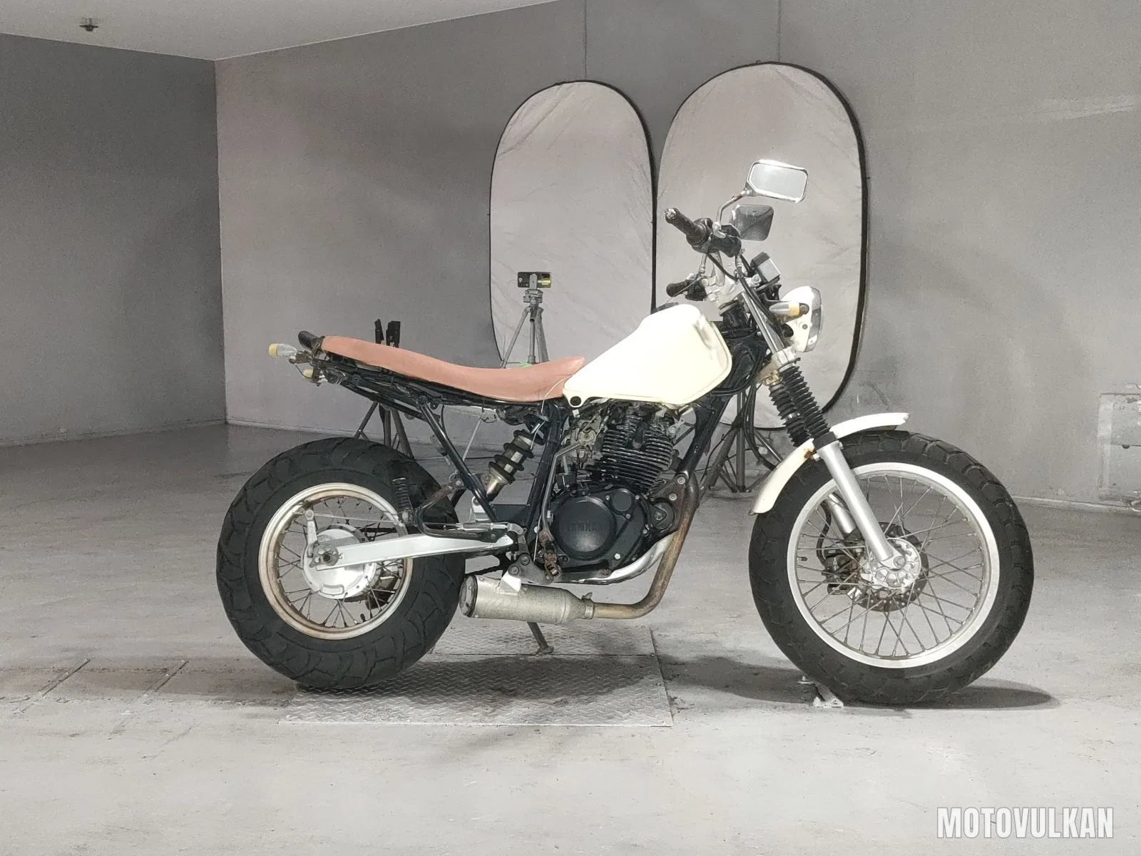 Yamaha TW225