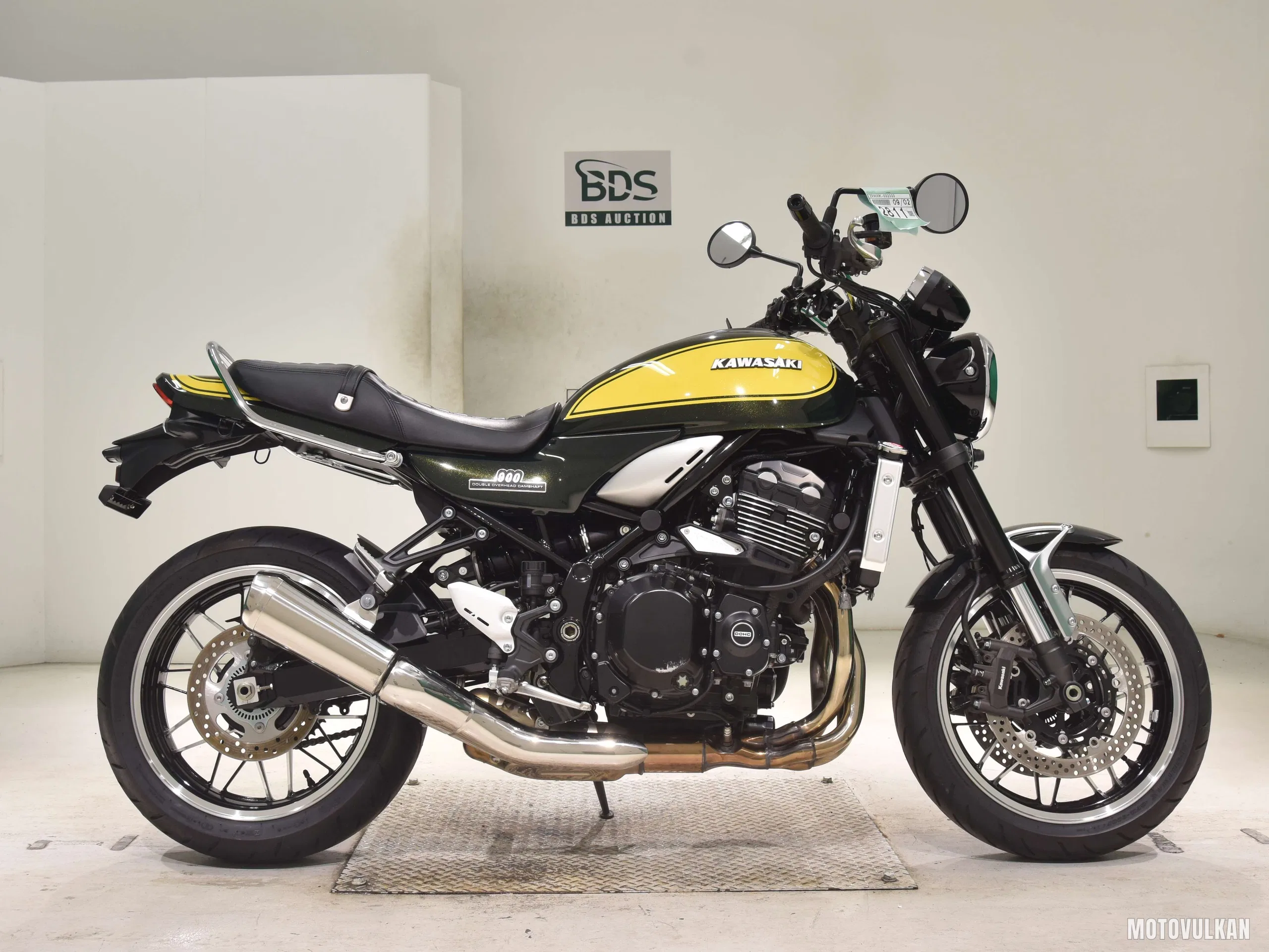 Kawasaki Z900RS