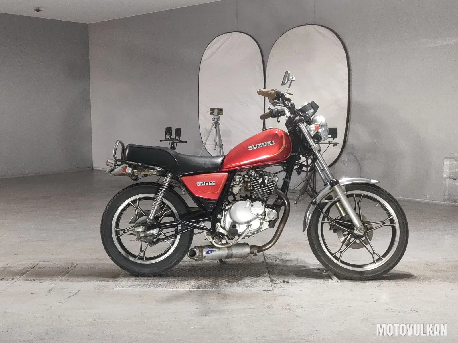 Suzuki GN125E