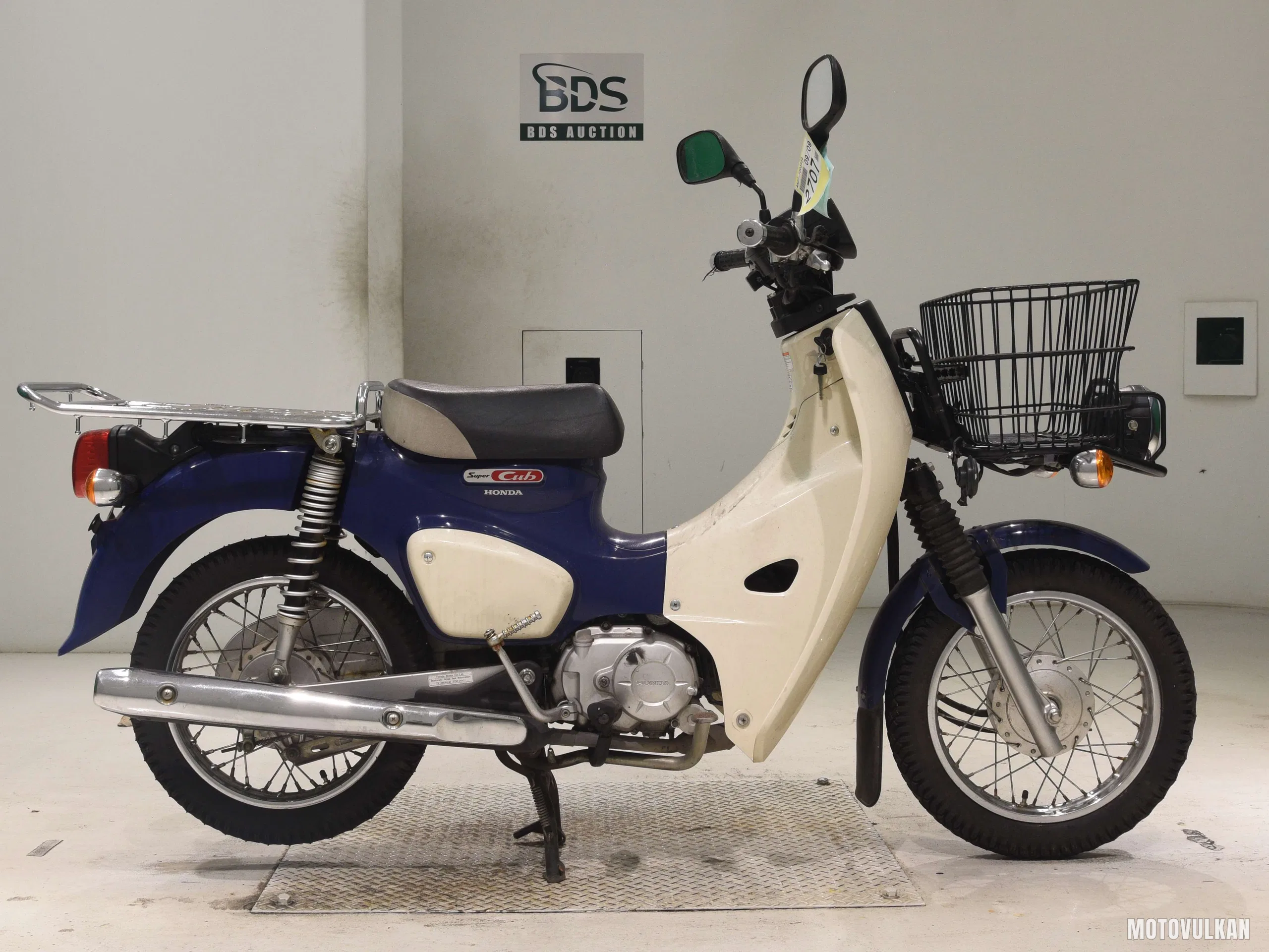 Honda C50-3