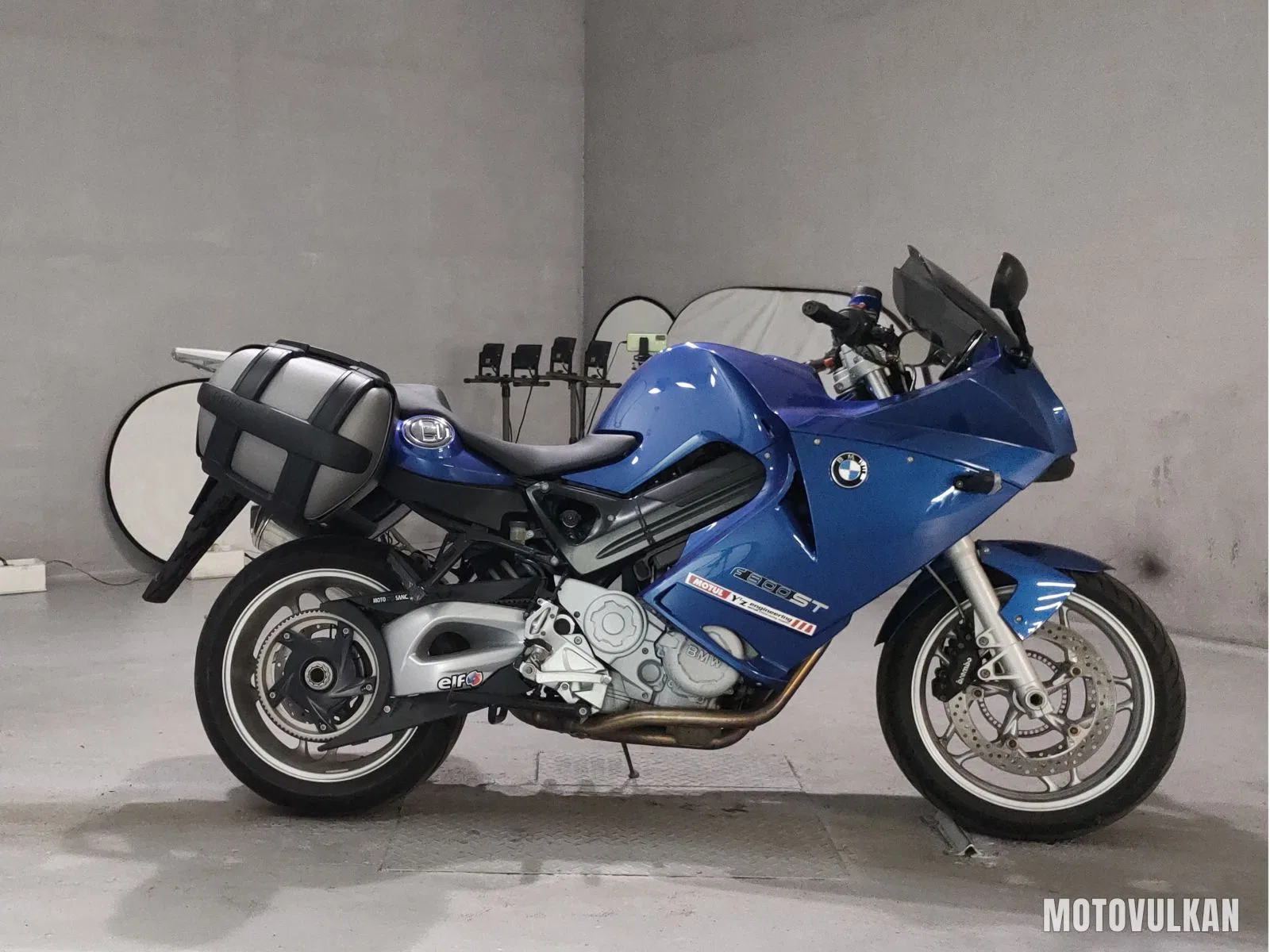 BMW BMW F800ST