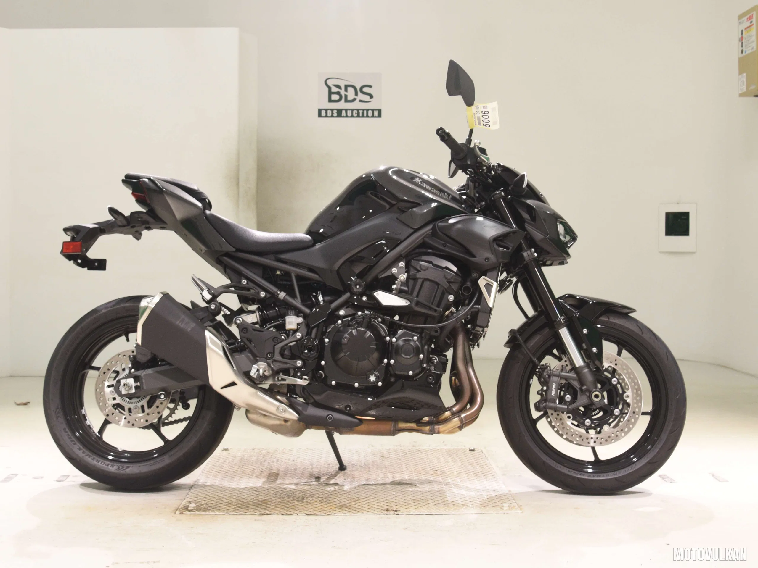 Kawasaki Z900-2