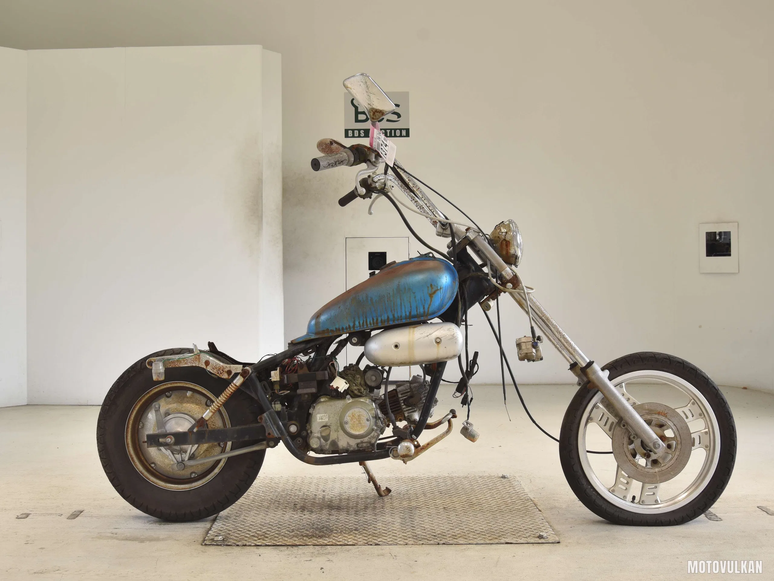 Honda MAGNA50