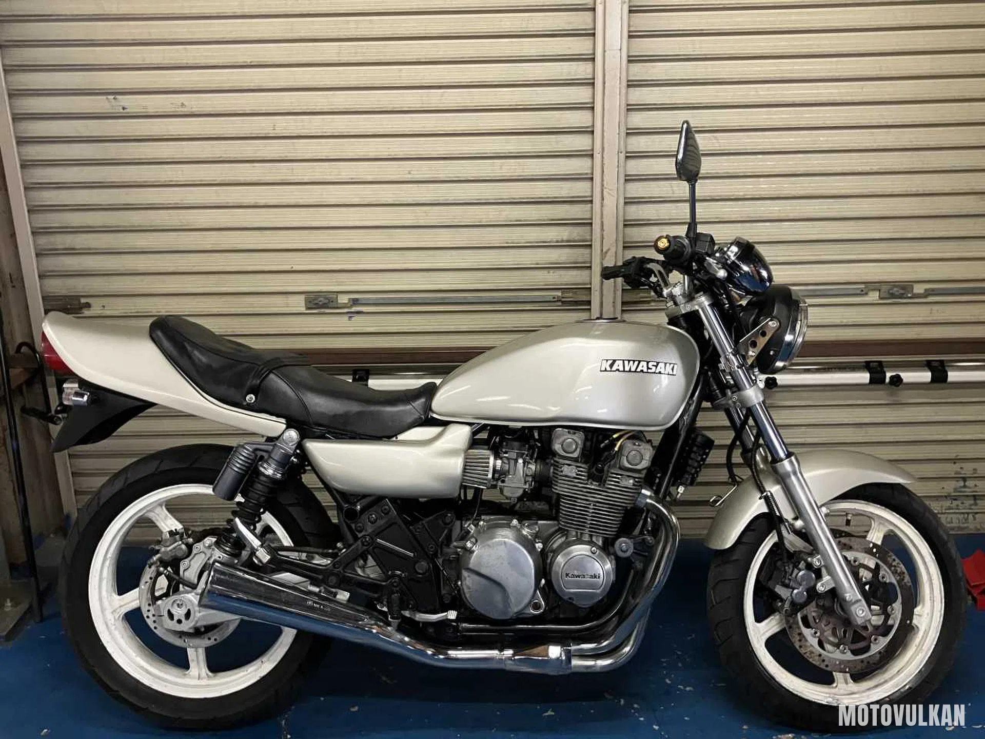 Kawasaki Zephyr400