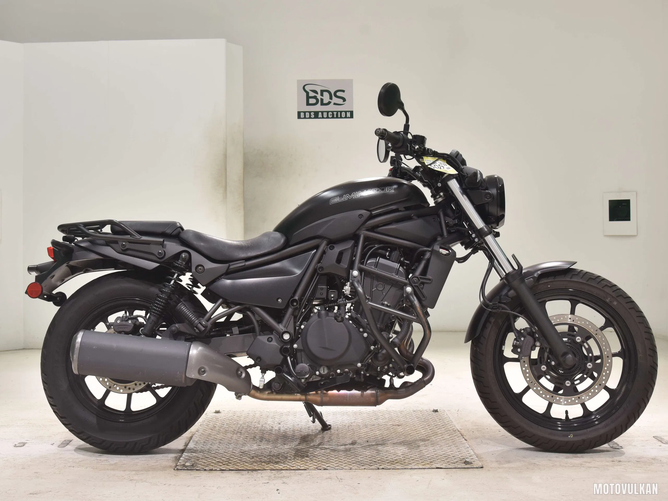 Kawasaki ELIMINATOR400-3