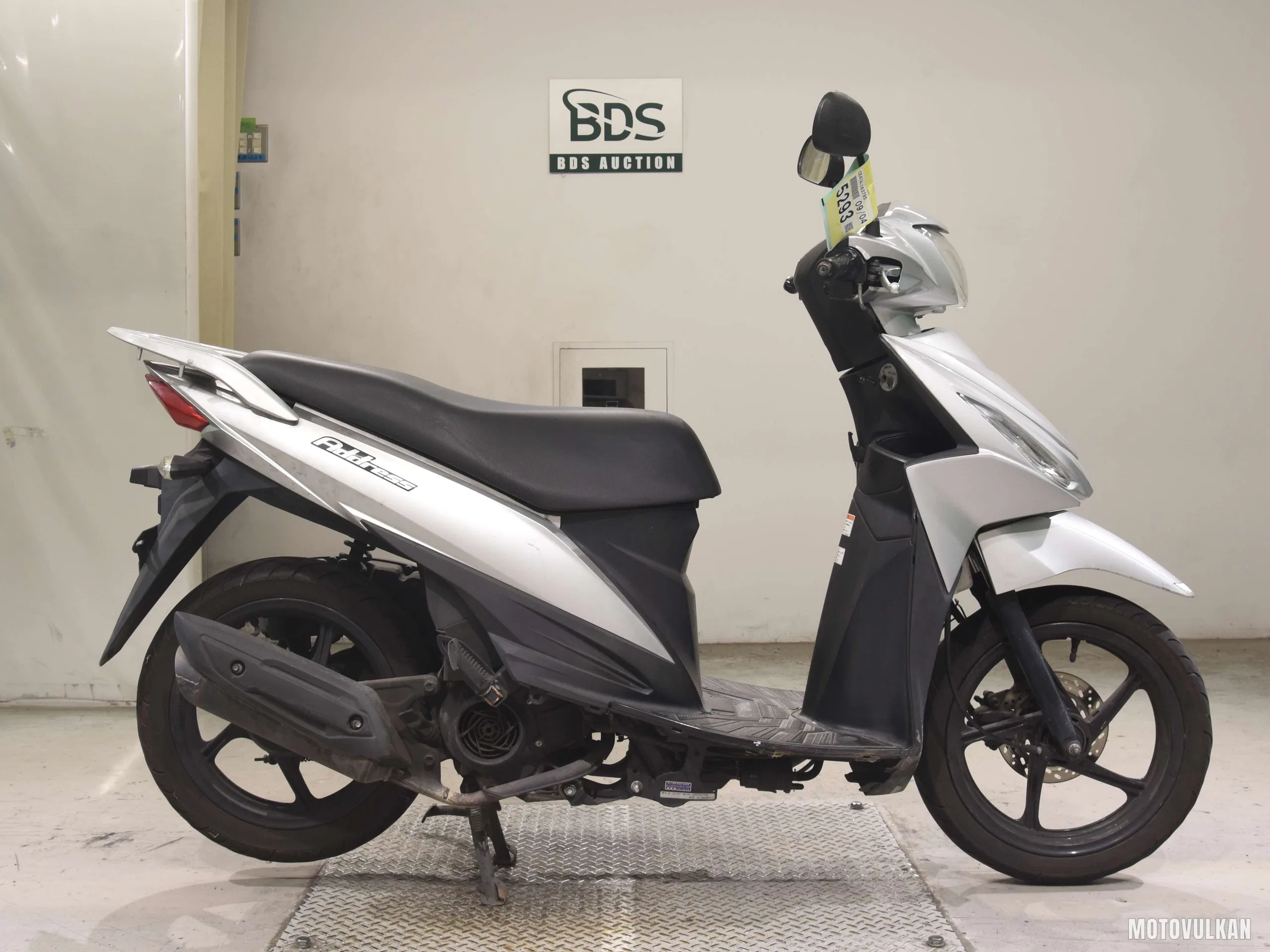 Suzuki ADDRESS110-2