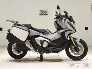 Honda X-ADV750-2