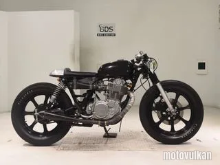 Yamaha SR400-2