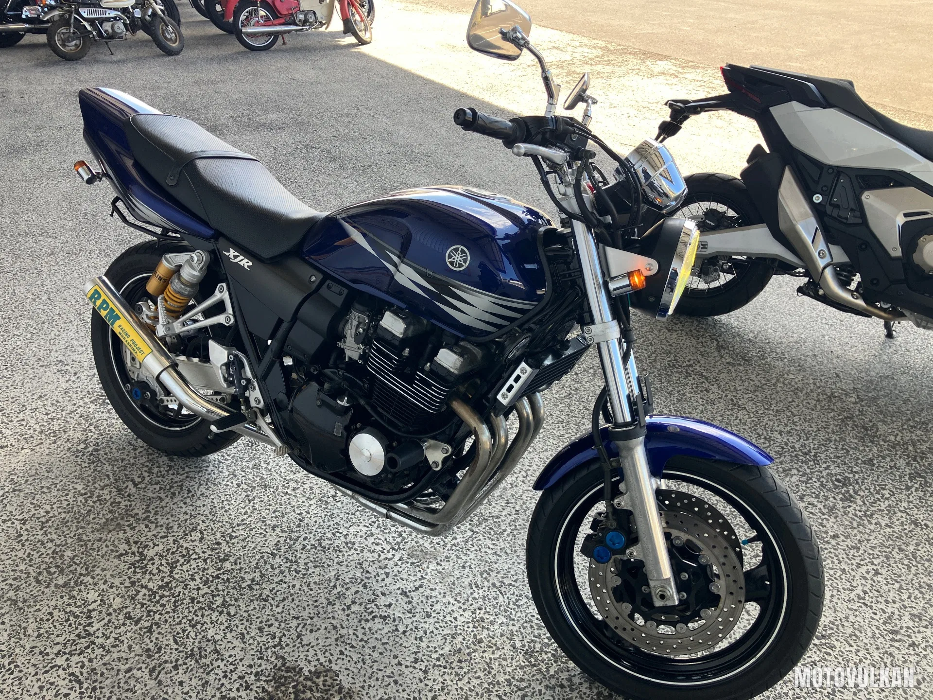 Yamaha Xjr400R