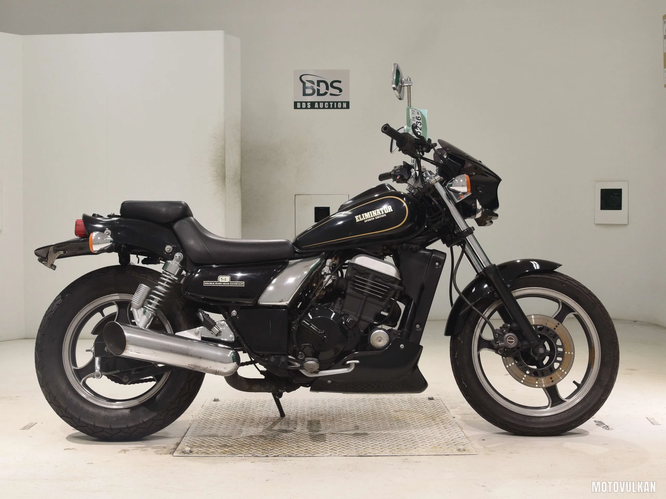 Kawasaki ELIMINATOR250SE