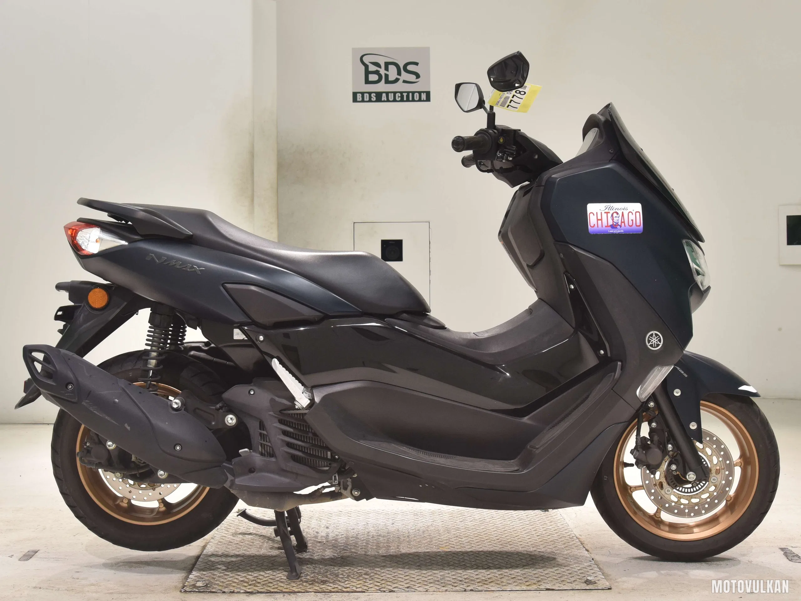 Yamaha NMAX-2