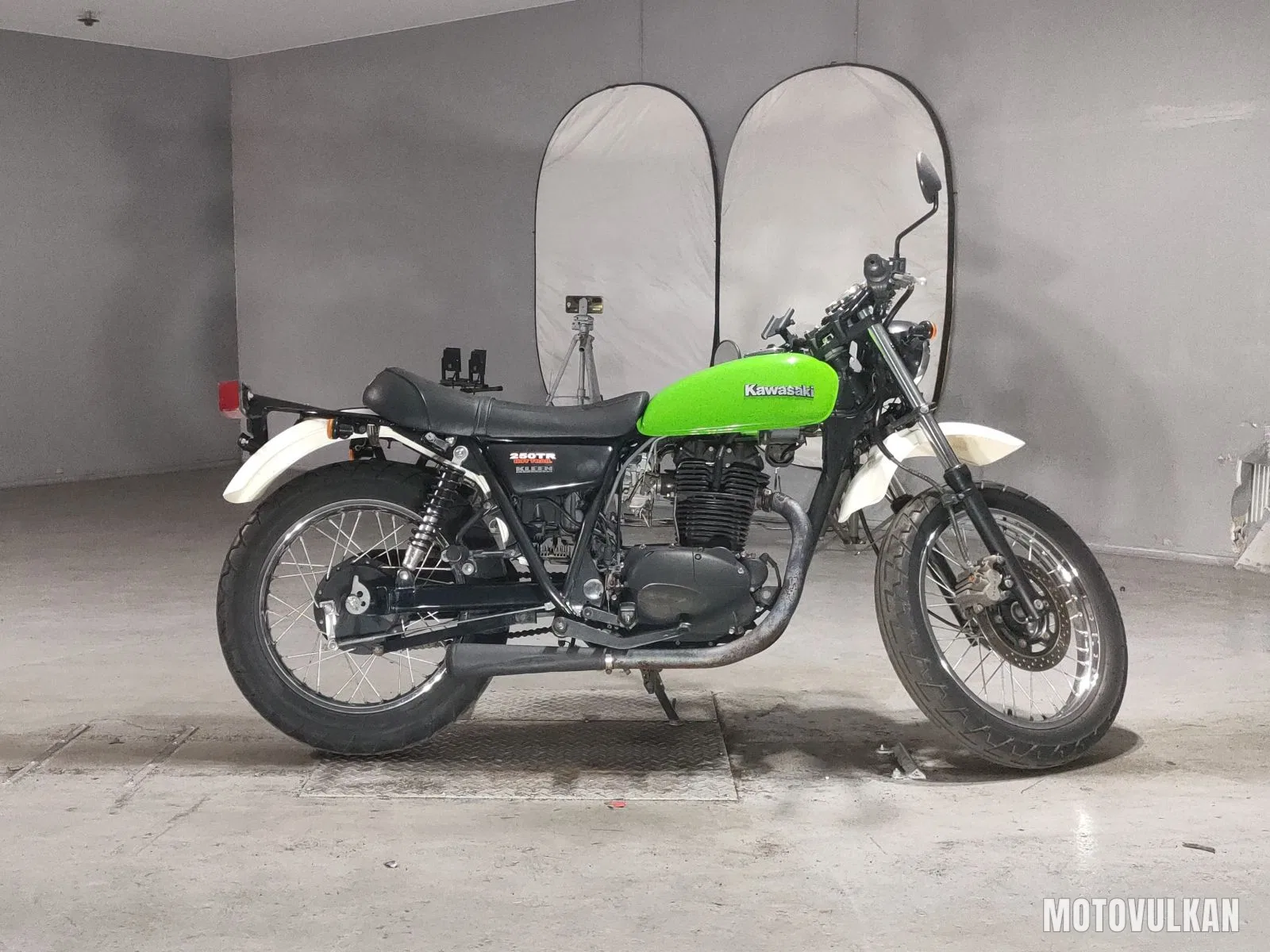 Kawasaki 250TR
