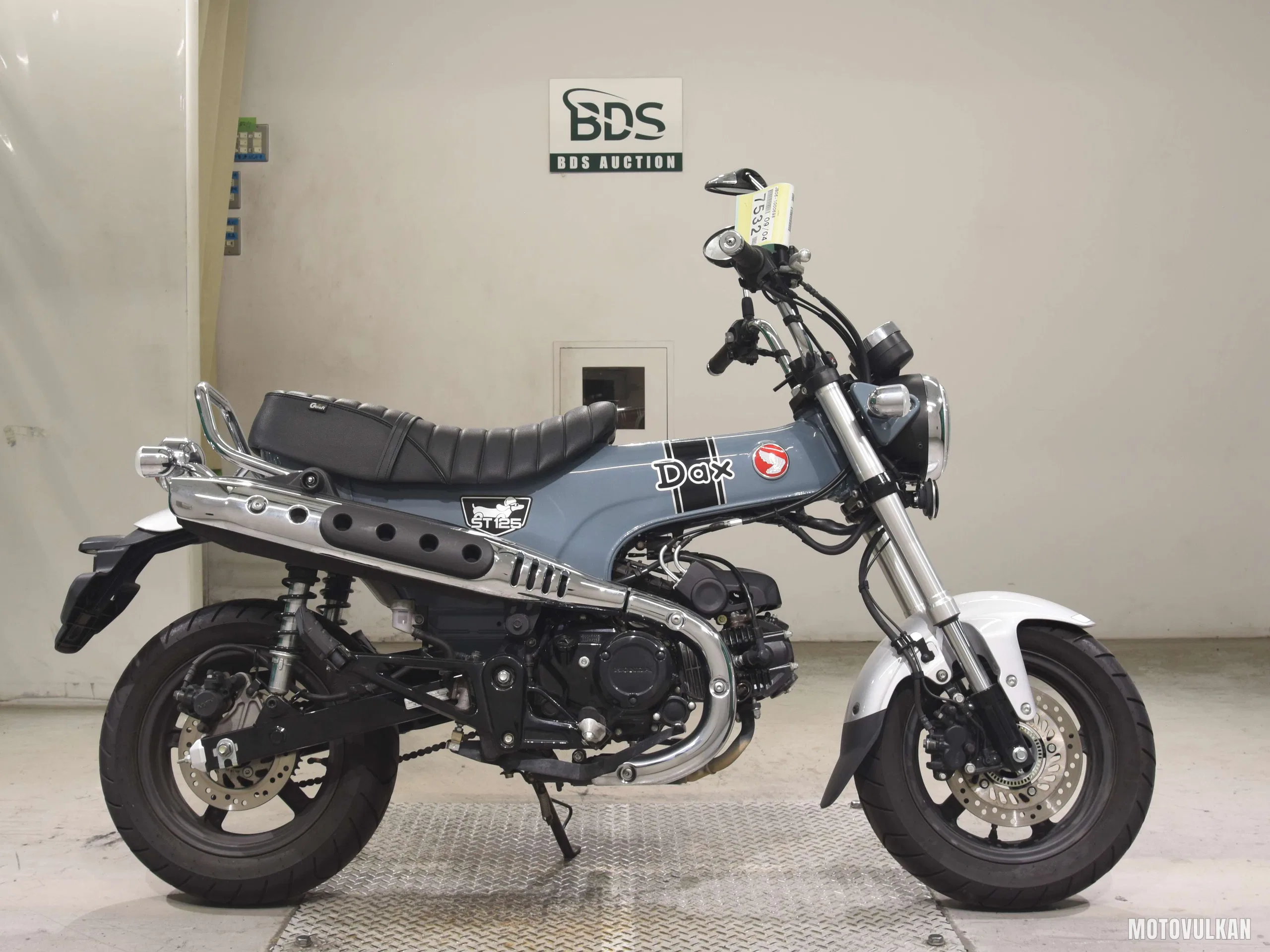 Honda DAX125