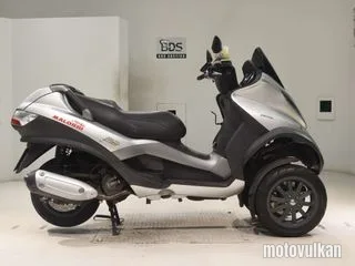  PIAGGIO MP3 250
