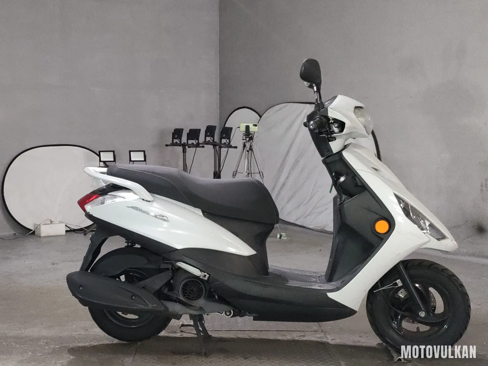 Yamaha Axis Z