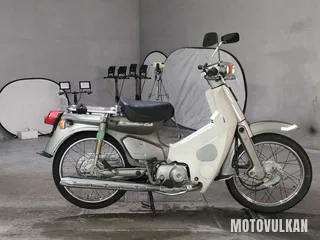 Honda Super Cub 90 Custom
