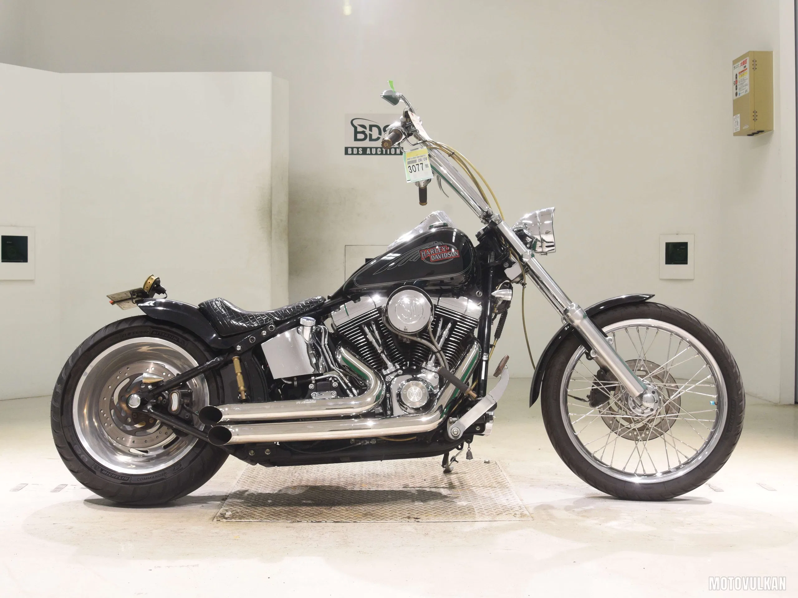  HD. FXSTC1580