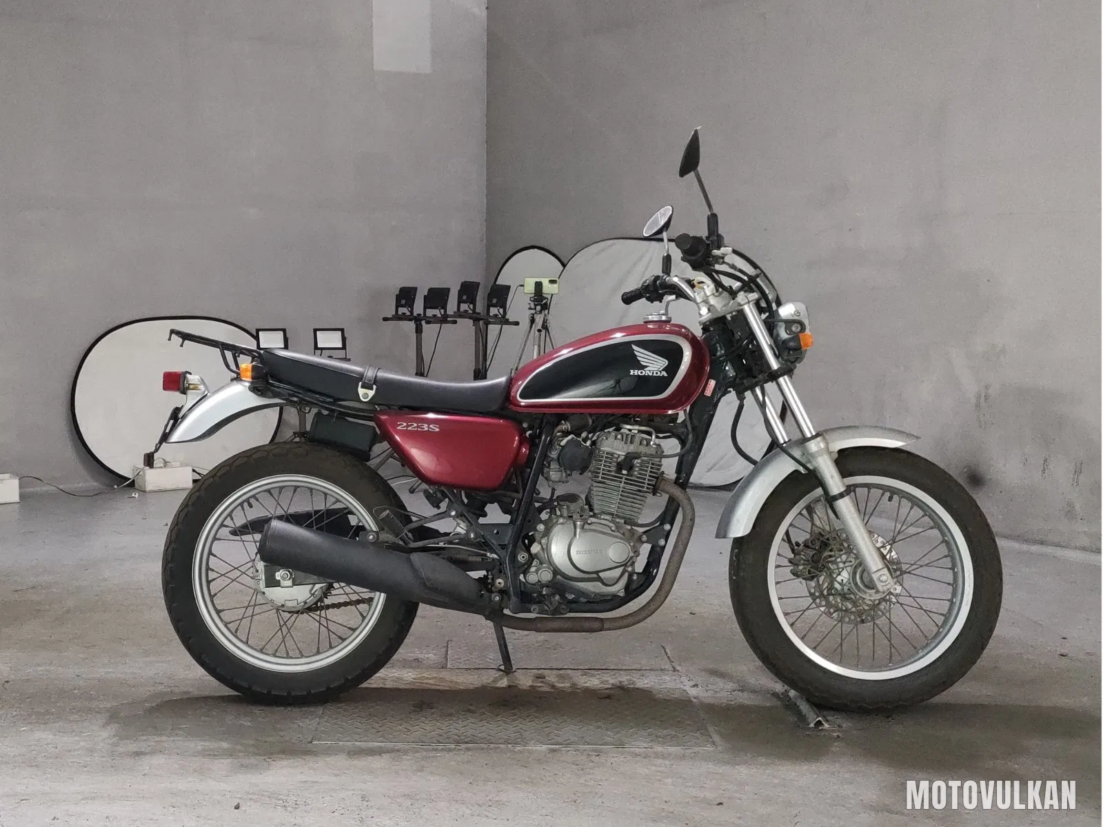 Honda CB223S