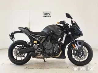 Suzuki GSX-8R