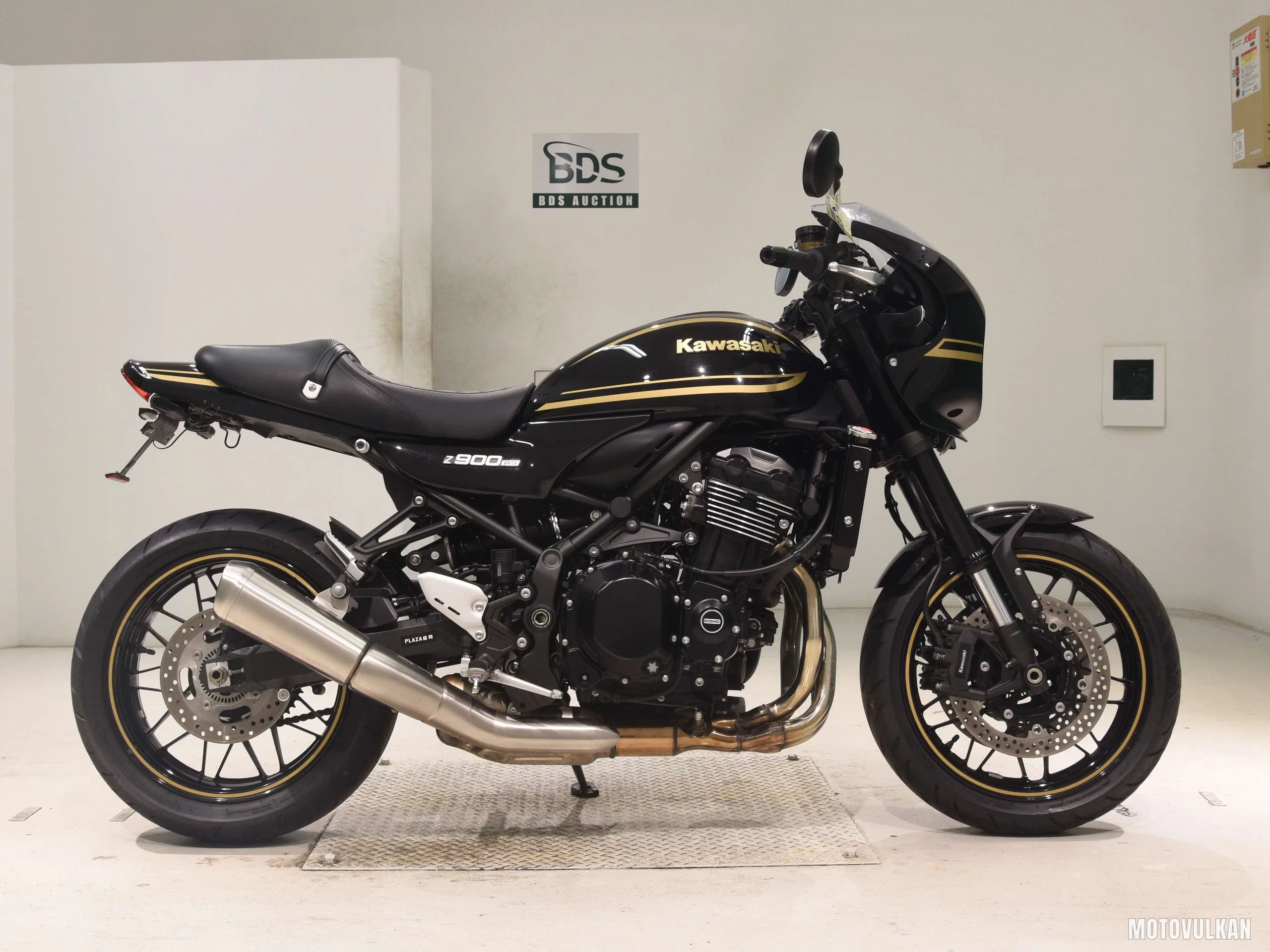 Kawasaki Z900RS CAFE