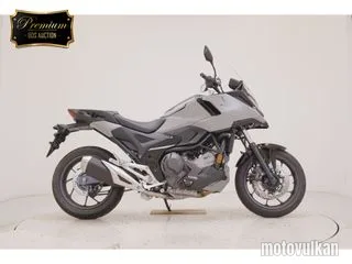 Honda NC750XD-3