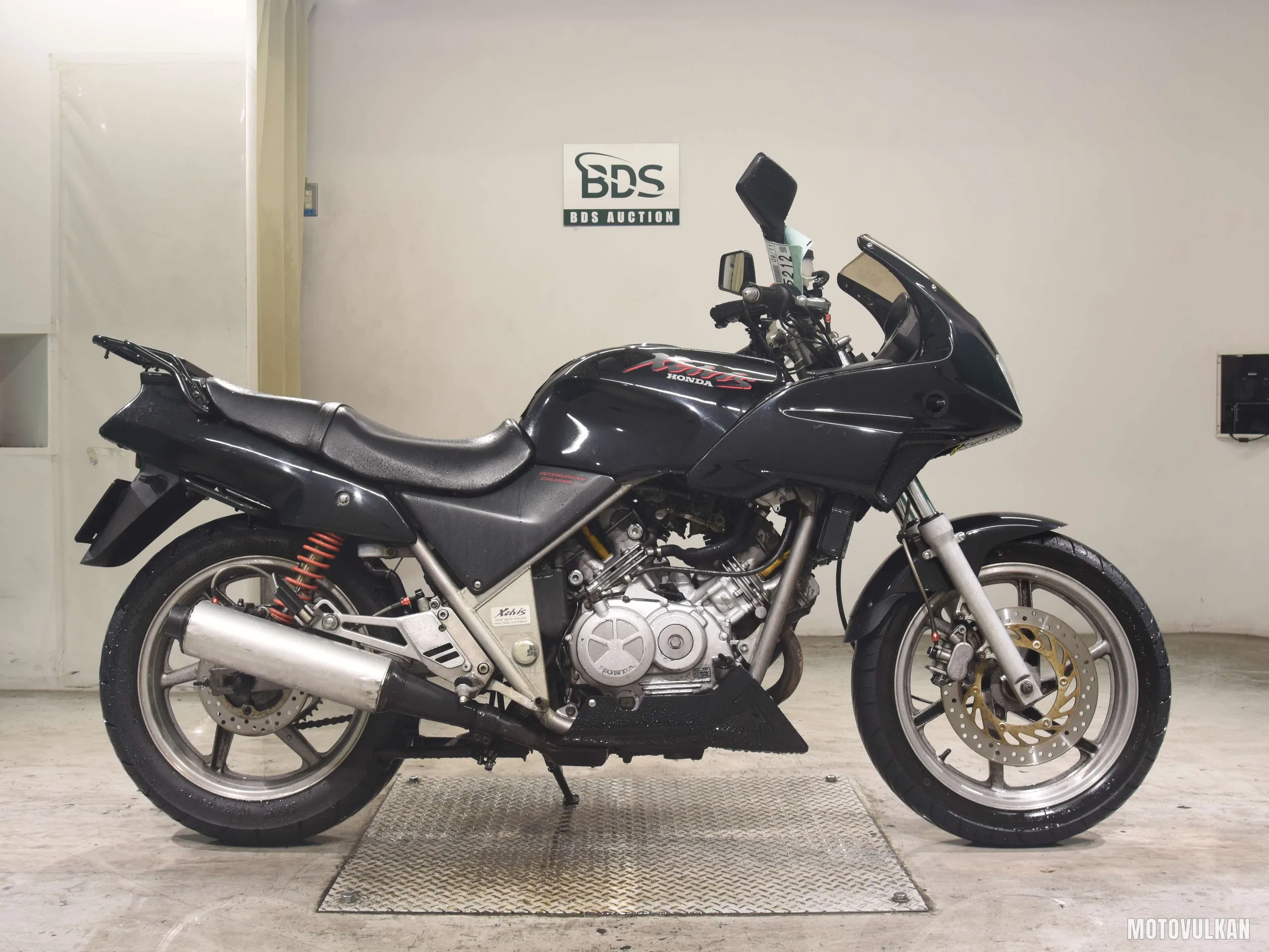 Honda XELVIS