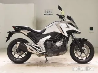 Honda NC750X-3
