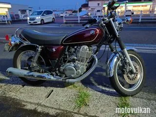 Yamaha Sr400