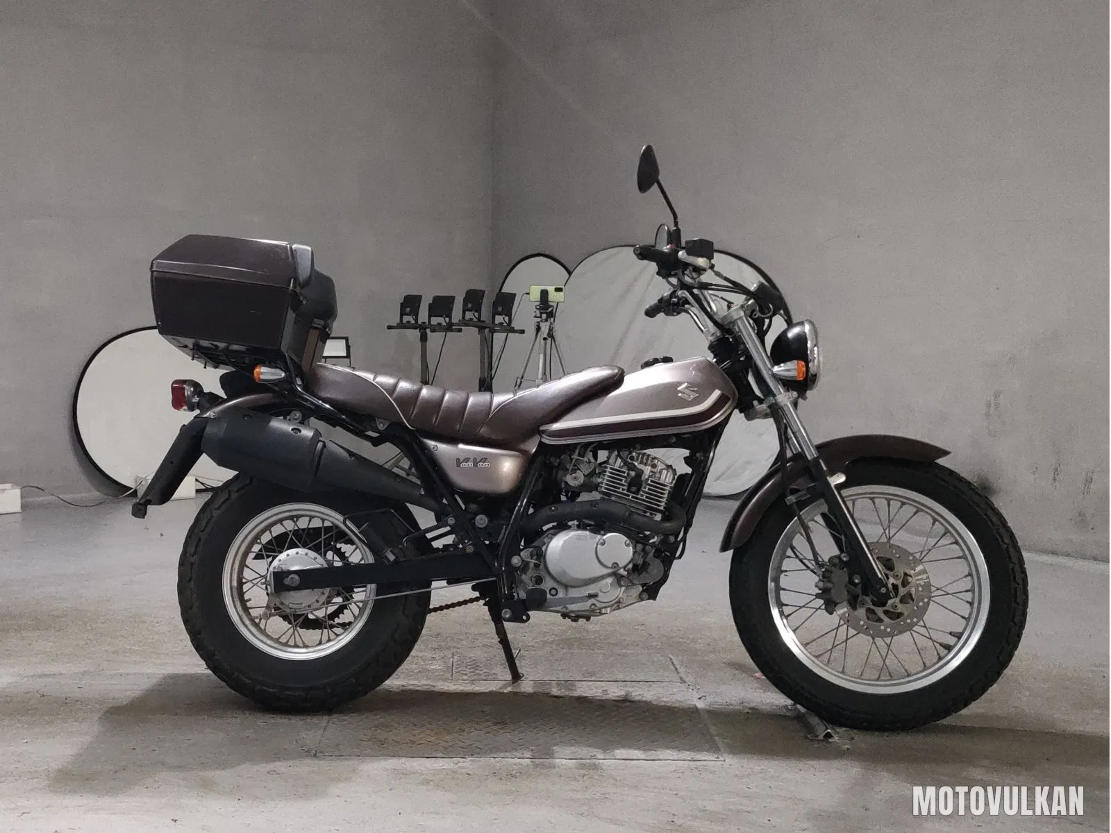 Suzuki Van Van 200