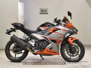 Kawasaki NINJA400-2