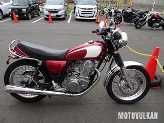 Yamaha Sr400