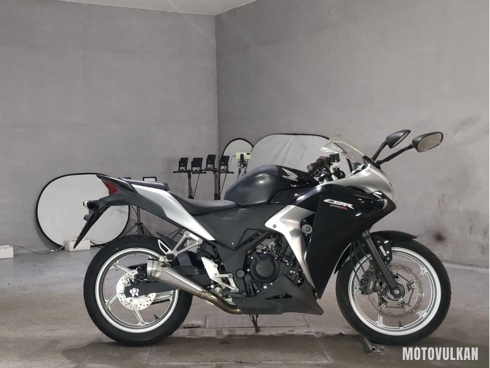 Honda CBR250R